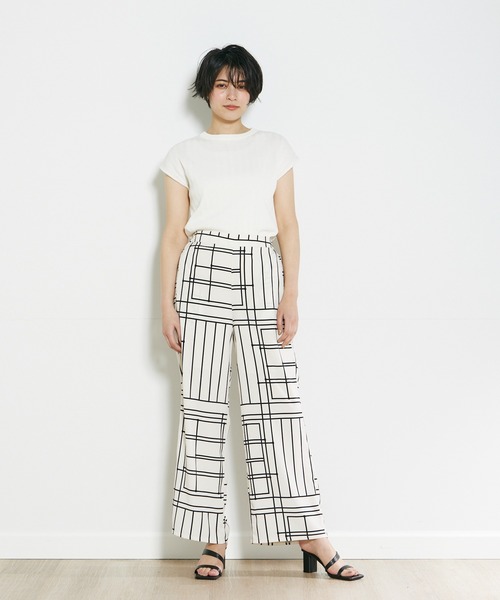 INED CLARO(イネドクラロ)の「コットンMIXフレンチスリーブニット(ニット/セーター・レディース・オフホワイト/サックスブルー/オレンジ・フリー)」の4枚目の写真