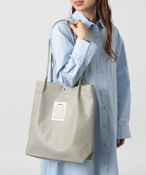 SETUP7（セットアップセブン）の「【SETUP7】A4収納ハンドルタックトートバッグ SNBD（トートバッグ・レディース・ベージュ/シルバー/ブルー/グレー/ブラック/ライトベージュ/マルチ/ベージュ系その他3/グレー系その他3/ブルー系その他2/ブラック系その他2/ピンク系その他3/その他2/ネイビー/グレー系その他4/ベージュ系2/ピンク/ブラック系その他3/グレー系その他2/ブラック系その他4/ベージュ系その他4/ベージュ系その他2/グレイッシュベージュ・FREE）」の5枚目の写真