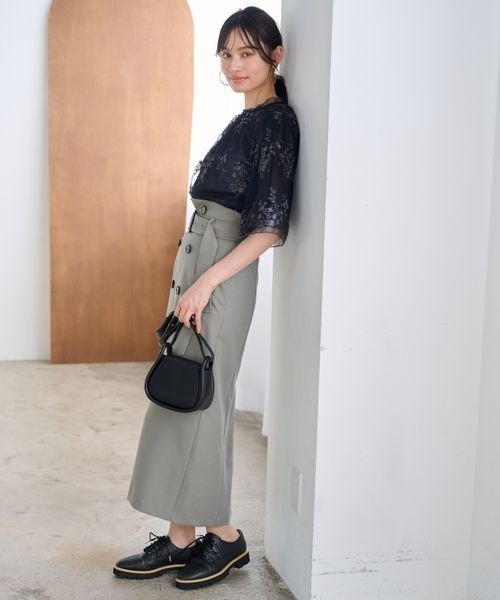 mysty woman（ミスティウーマン）の「フローラルレースシアーSSブラウス 188201（シャツ/ブラウス・レディース・オフホワイト/グレイッシュブルー/ライトベージュ/ホワイト系その他/ダークネイビー/チャコールグレー/モカ・FREE）」の14枚目の写真