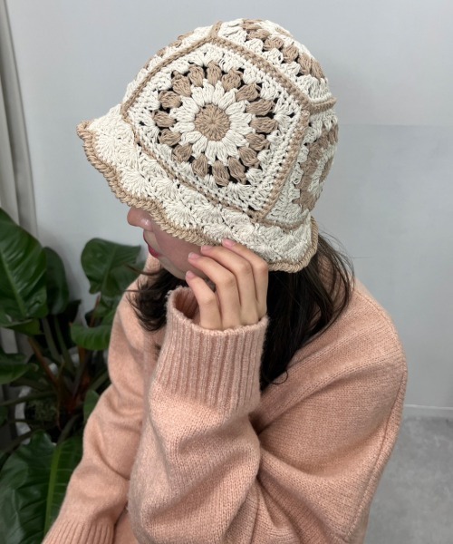 nemne store(ネンネストア)の「【nemne】クロシェ編みバケットハット(ハット・レディース・パープル/グリーン/アイボリー/ブラック・フリー)」の6枚目の写真