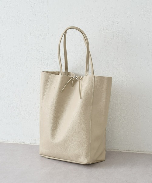 BEARDSLEY(ビアズリー)の「Hoaw./レザーTOTE(トートバッグ・レディース・ピンク/ブルー/グリーン/ベージュ・FREE)」の1枚目の写真