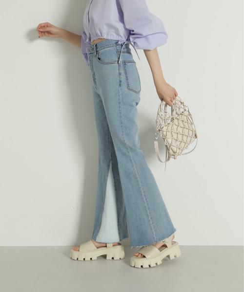 FREE'S MART（フリーズマート）の「三角パネルフレアデニム（その他パンツ・レディース・ブルー系その他2/ブラック系その他・SMALL/MEDIUM）」の19枚目の写真