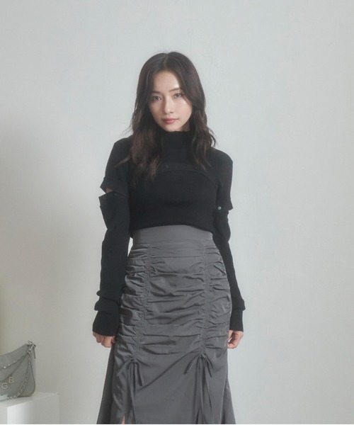 ANDGEEBEE(アンジービー)の「ボタンニットトップス(ニット/セーター・レディース・グレー/ブラック・MEDIUM)」の17枚目の写真