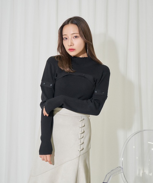 ANDGEEBEE(アンジービー)の「ボタンニットトップス(ニット/セーター・レディース・グレー/ブラック・MEDIUM)」の21枚目の写真