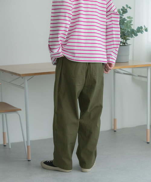 FORK&SPOON（フォークアンドスプーン）の「FORK&SPOON　1タック ベイカーパンツ（その他パンツ・メンズ・オリーブ/ブルー系その他・4/5）」の17枚目の写真