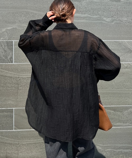 select MOCA（セレクトモカ）の「クリンクルオーバーシアーシャツ（シャツ/ブラウス・レディース・ベージュ/ホワイト/ブラック・FREE）」の2枚目の写真