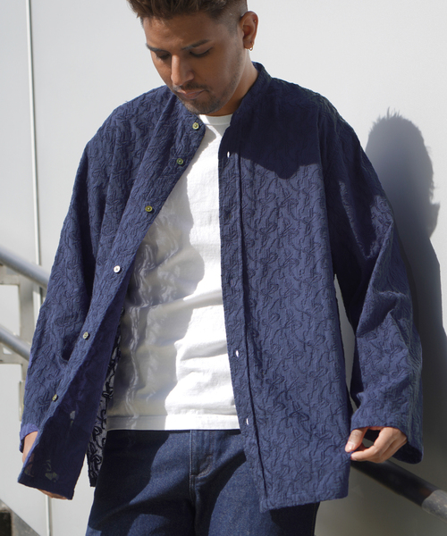 JOINT WORKS(ジョイントワークス)の「EMBROIDERY RG シャツ(シャツ/ブラウス・メンズ・アイボリー/ネイビー・MEDIUM/LARGE)」の6枚目の写真