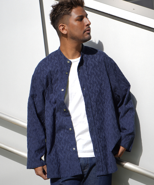 JOINT WORKS(ジョイントワークス)の「EMBROIDERY RG シャツ(シャツ/ブラウス・メンズ・アイボリー/ネイビー・MEDIUM/LARGE)」の7枚目の写真