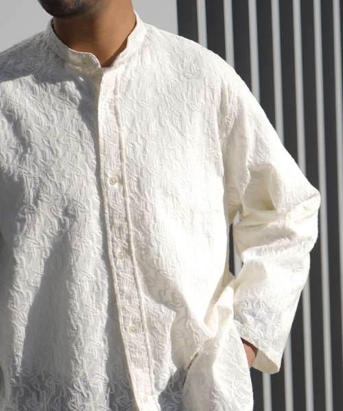 JOINT WORKS(ジョイントワークス)の「EMBROIDERY RG シャツ(シャツ/ブラウス・メンズ・アイボリー/ネイビー・MEDIUM/LARGE)」の12枚目の写真