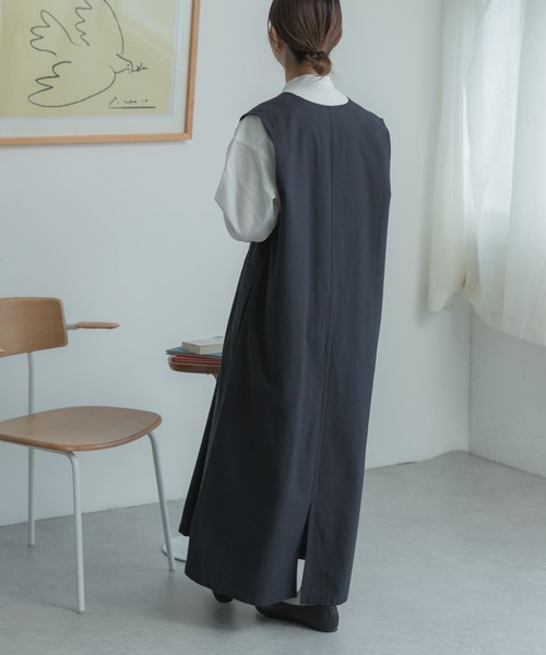FORK&SPOON（フォークアンドスプーン）の「FORK&SPOON　Uネックワンピース（ワンピース・レディース・ベージュ/ネイビー・1/2）」の18枚目の写真