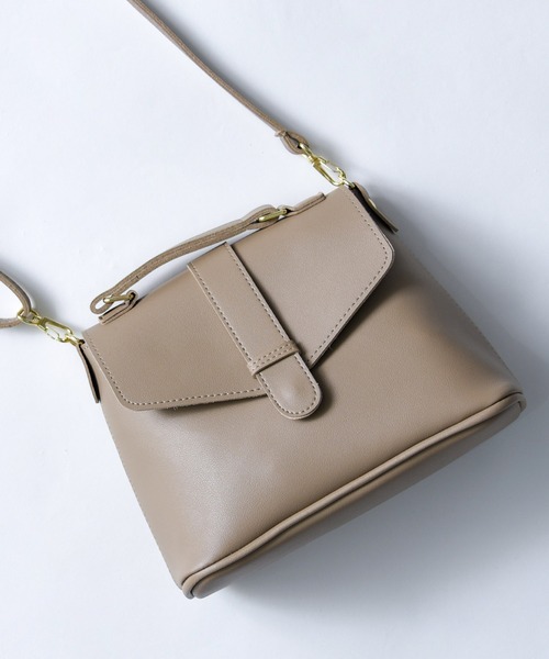 folka（フォルカ）の「3-RM   ワンハンドル ショルダー付ハンドバッグ（ショルダーバッグ・レディース・グレー/ブラック/ベージュ/ブラウン・ONE SIZE）」の4枚目の写真