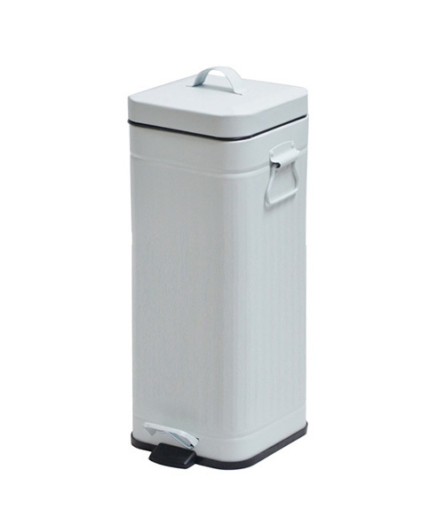 entre square(アントレスクエアー)の「bcl/Galva スクエアダストボックス 30L マットホワイト ごみ箱(ダストボックス・レディース・ホワイト・FREE)」の3枚目の写真