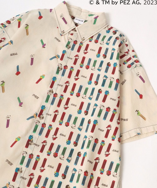 MARUKAWA（マルカワ）の「PEZ/ペッツ オーバーサイズ 総柄プリント レギュラーカラーシャツ　柄シャツ（シャツ/ブラウス・メンズ・ホワイト系その他/ホワイト系その他2/ホワイト・L/LL/M）」の3枚目の写真