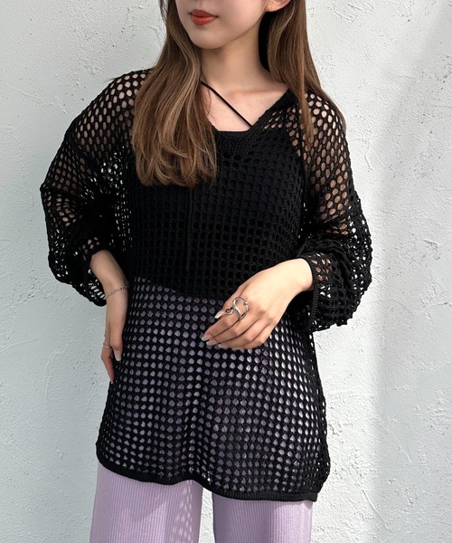 apres jour mignon（アプレジュールミニョン）の「キーネックメッシュニットプルオーバー【ZOZOTOWN限定アイテム】（ニット/セーター・レディース・アイボリー/オフホワイト/ブラック・X-LARGE/フリー）」の2枚目の写真