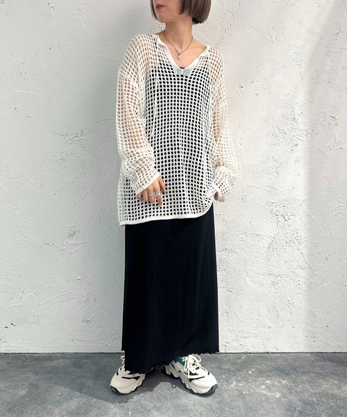 apres jour mignon（アプレジュールミニョン）の「キーネックメッシュニットプルオーバー【ZOZOTOWN限定アイテム】（ニット/セーター・レディース・アイボリー/オフホワイト/ブラック・X-LARGE/フリー）」の6枚目の写真