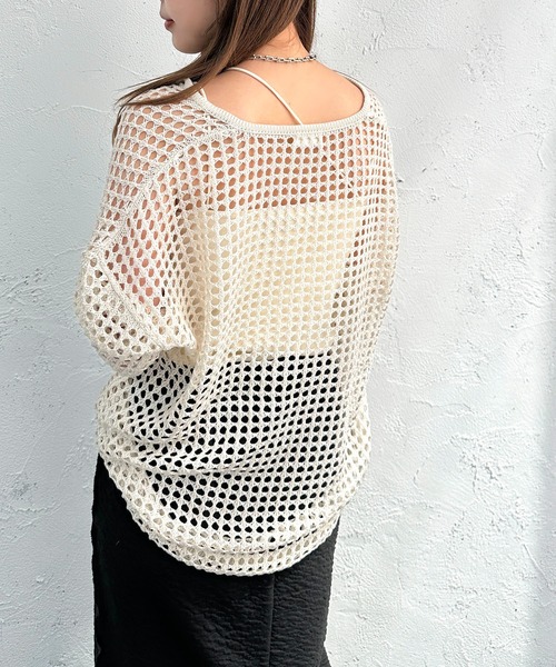 apres jour mignon（アプレジュールミニョン）の「キーネックメッシュニットプルオーバー【ZOZOTOWN限定アイテム】（ニット/セーター・レディース・アイボリー/オフホワイト/ブラック・X-LARGE/フリー）」の11枚目の写真