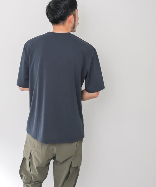EKAL（エカル）の「『UR TECH ひやサラクール』アクティブTシャツ（Tシャツ/カットソー・メンズ・ブラック/アイボリー/ネイビー・MEDIUM/LARGE）」の11枚目の写真