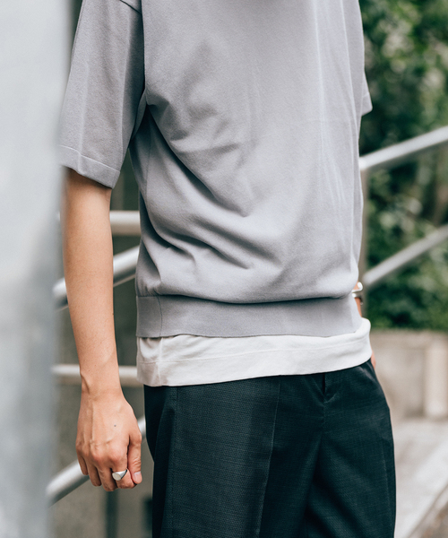 EDIFICE(エディフィス)の「16ゲージ コットンニット Tシャツ(ニット/セーター・メンズ・ブルー/イエロー/チャコールグレー/ブラック・MEDIUM/LARGE)」の7枚目の写真