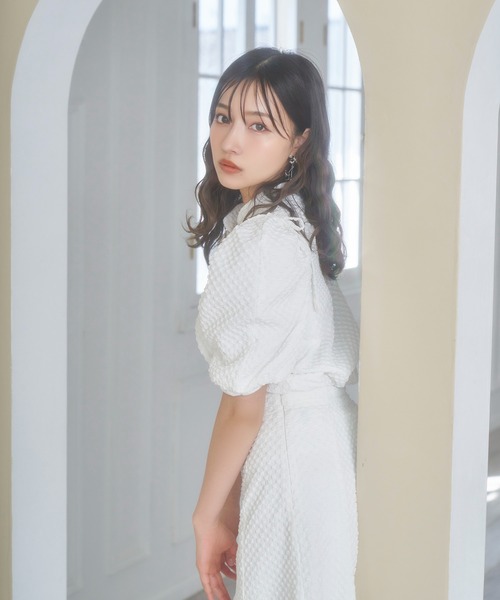 ANDGEEBEE(アンジービー)の「ジャガードリボンブラウス(シャツ/ブラウス・レディース・ホワイト/ブラック・MEDIUM)」の14枚目の写真