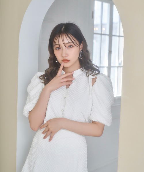 ANDGEEBEE(アンジービー)の「ジャガードリボンブラウス(シャツ/ブラウス・レディース・ホワイト/ブラック・MEDIUM)」の21枚目の写真