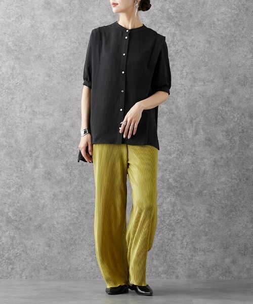 Soiunique（スワユニーク）の「とろみ感パフスリーブブラウス ［Soiunique］（シャツ/ブラウス・レディース・ブラック/ベージュ・M/L）」の5枚目の写真