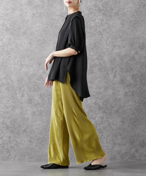 Soiunique（スワユニーク）の「とろみ感パフスリーブブラウス ［Soiunique］（シャツ/ブラウス・レディース・ブラック/ベージュ・M/L）」の3枚目の写真