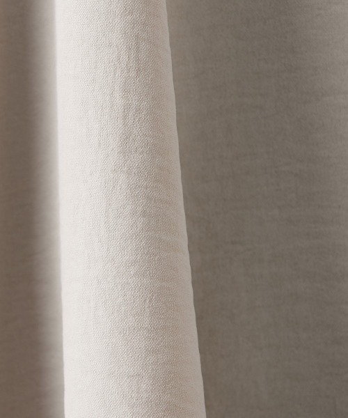 Soiunique（スワユニーク）の「とろみ感パフスリーブブラウス ［Soiunique］（シャツ/ブラウス・レディース・ブラック/ベージュ・M/L）」の4枚目の写真