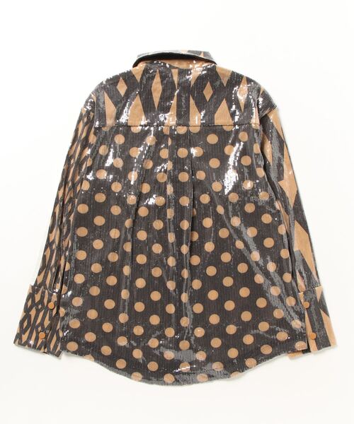 adidas（アディダス）の「スパンコール ボタンアップシャツ（オールジェンダー） / アディダスオリジナルス adidas Originals（チューブトップ・メンズ・ブラウン・SMALL/MEDIUM/XX-LARGE/X-SMALL/X-LARGE）」の9枚目の写真