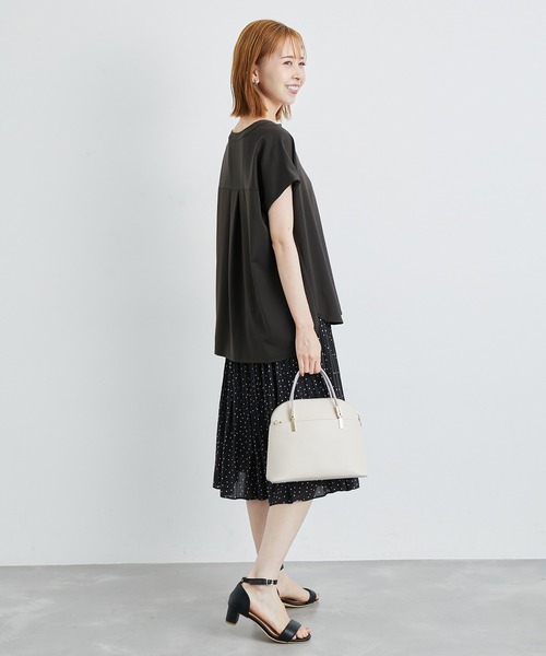 ROPE' PICNIC（ロペピクニック）の「白からの解放！多機能ブラウス/キーネックパールブラウス（シャツ/ブラウス・レディース・ホワイト/チャコールグレー/ラベンダー・38）」の11枚目の写真