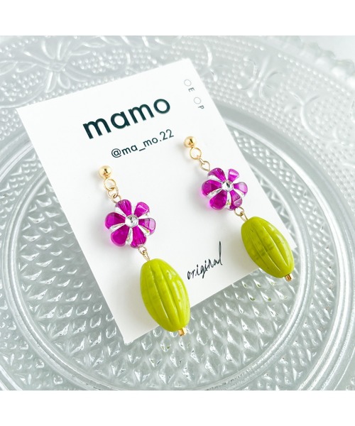 tone(トーン)の「【mamo】mini flower(MA)(ピアス(両耳用)・レディース・ピンク/パープル/レッド・FREE)」の1枚目の写真