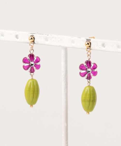 tone(トーン)の「【mamo】mini flower(MA)(ピアス(両耳用)・レディース・ピンク/パープル/レッド・FREE)」の5枚目の写真