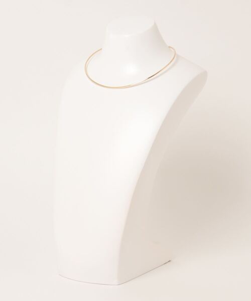 tone（トーン）の「【ECRu.】スリム　メタル　チョーカー/ネックカフ（チョーカー・レディース・ゴールド/シルバー・FREE）」の11枚目の写真