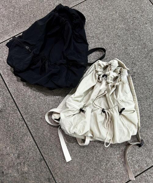 WEGO（ウィゴー）の「WEGO/【一部店限定】ドロストデザインリュック（バックパック/リュック・レディース・オフホワイト/ブラック・FREE）」の3枚目の写真
