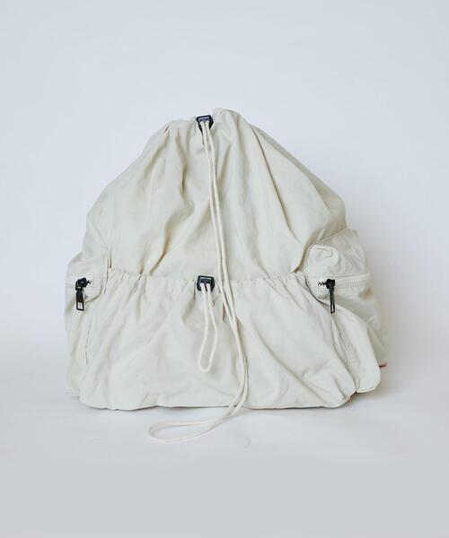 WEGO（ウィゴー）の「WEGO/【一部店限定】ドロストデザインリュック（バックパック/リュック・レディース・オフホワイト/ブラック・FREE）」の4枚目の写真