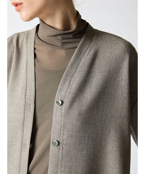 mizuiroind（ミズイロインド）の「mizuiro ind Vネックカーディガン（カーディガン/ボレロ・レディース・チャコールグレー/ブラック/グレー・FREE）」の6枚目の写真