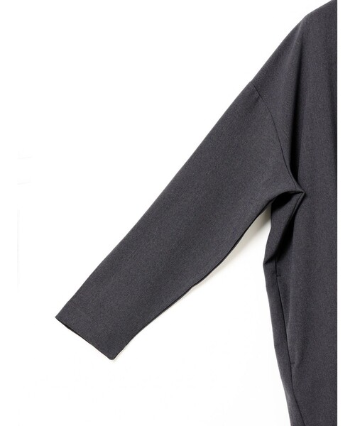 mizuiroind（ミズイロインド）の「mizuiro ind Vネックカーディガン（カーディガン/ボレロ・レディース・チャコールグレー/ブラック/グレー・FREE）」の16枚目の写真