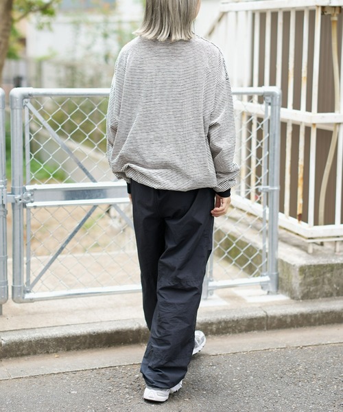 CIAOPANIC TYPY(チャオパニックティピー)の「【ユニセックス】ドロストリンガーボーダーロンTee(Tシャツ/カットソー・メンズ・オフホワイト/レッド/ブラック/ネイビー・LARGE/MEDIUM)」の6枚目の写真
