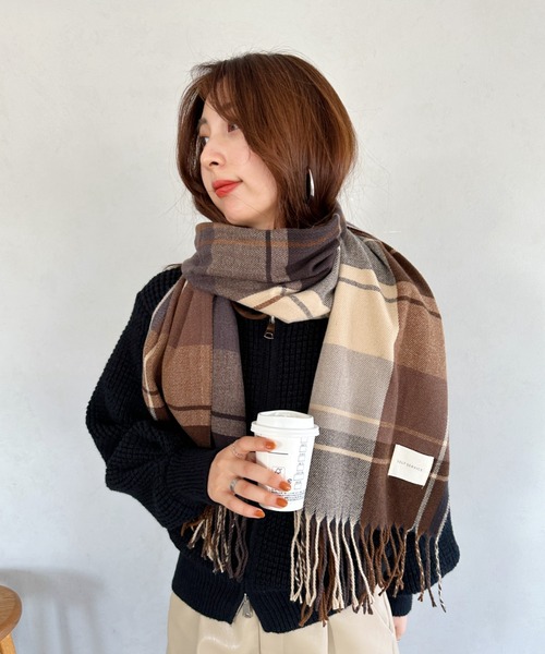 un+frame(アンフレーム)の「tartan check stall muffler/タータンチェック柄大判マフラー(マフラー・レディース・ライトブルー/ネイビー/ブラウン/レッド・FREE)」の20枚目の写真