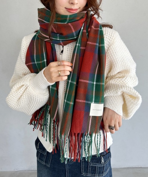 un+frame(アンフレーム)の「tartan check stall muffler/タータンチェック柄大判マフラー(マフラー・レディース・ライトブルー/ネイビー/ブラウン/レッド・FREE)」の8枚目の写真