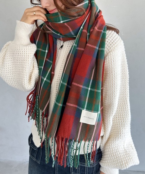 un+frame(アンフレーム)の「tartan check stall muffler/タータンチェック柄大判マフラー(マフラー・レディース・ライトブルー/ネイビー/ブラウン/レッド・FREE)」の12枚目の写真