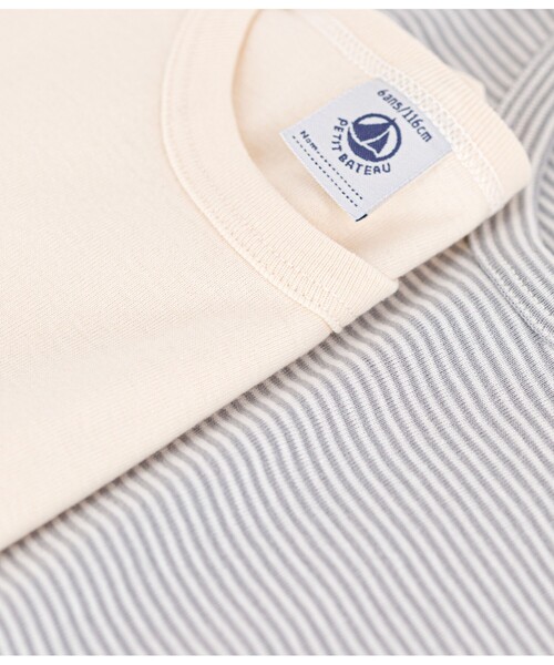 PETIT BATEAU（プチバトー）の「半袖Ｔシャツ２枚組（インナーウェア/肌着・キッズ・ホワイト系その他・10YEAR/8YEAR/6YEAR/12YEAR）」の3枚目の写真