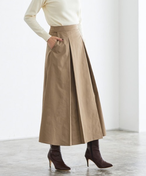 Pierrot(ピエロ)の「タックデザインフレアスカート(スカート・レディース・キャメル/グレイッシュベージュ/ブラック・L/PM/M)」の4枚目の写真