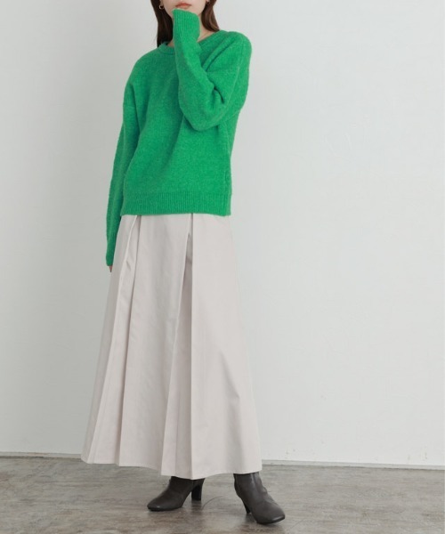 Pierrot(ピエロ)の「タックデザインフレアスカート(スカート・レディース・キャメル/グレイッシュベージュ/ブラック・L/PM/M)」の16枚目の写真