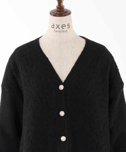 axes femme(アクシーズファム)の「パール釦JQ起毛ニットカーデ(カーディガン/ボレロ・レディース・レッド/グレー/キナリ/ブラック/モカ/マスタード・FREE)」の21枚目の写真