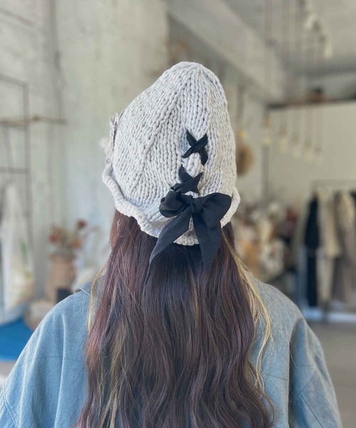m.soeur（エムスール）の「手編みのリボンニット帽（ニットキャップ