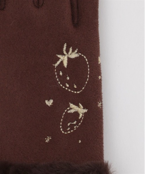axes femme POETIQUE（アクシーズファムポエティック）の「いちご刺繍手袋（手袋・レディース・ワイン/ブラウン/ピンク・FREE）」の16枚目の写真