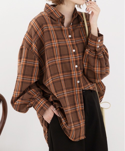 ad thie（アドティエ）の「選べる2柄 ネルチェックビックシャツ（シャツ/ブラウス・レディース・ブラック/ダークブラウン/ベージュ/ブラウン/ブルー・MEDIUM/LARGE）」の3枚目の写真
