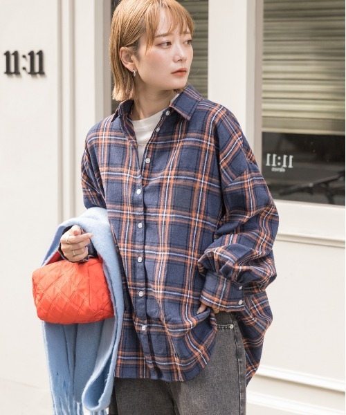 ad thie（アドティエ）の「選べる2柄 ネルチェックビックシャツ（シャツ/ブラウス・レディース・ブラック/ダークブラウン/ベージュ/ブラウン/ブルー・MEDIUM/LARGE）」の17枚目の写真