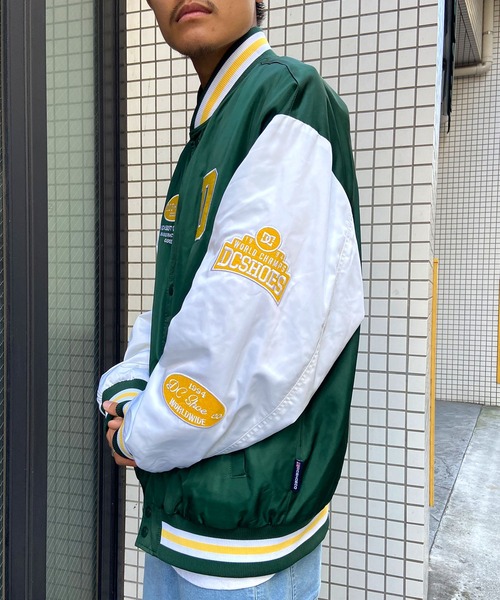 DC（ディーシー）の「DC/ディーシー スタジャン 中綿ジャケット 刺繍