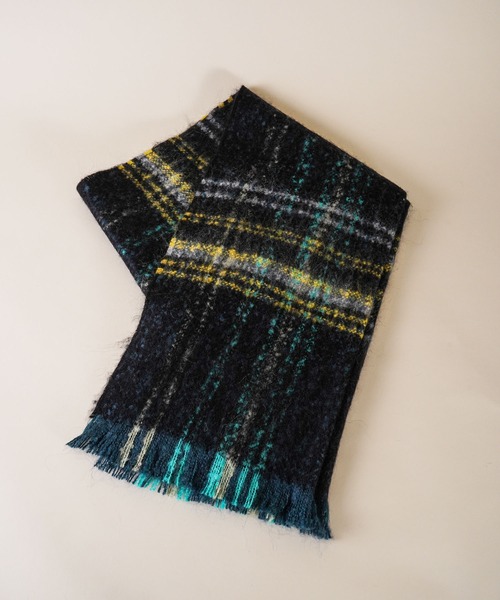 TIMELESS COMFORT（タイムレスコンフォート）の「PIERRE QUIOC（ピエールキオック） Macaron Maestro Etole56x180 BK（マフラー・レディース・ブラック・ONE SIZE）」の2枚目の写真